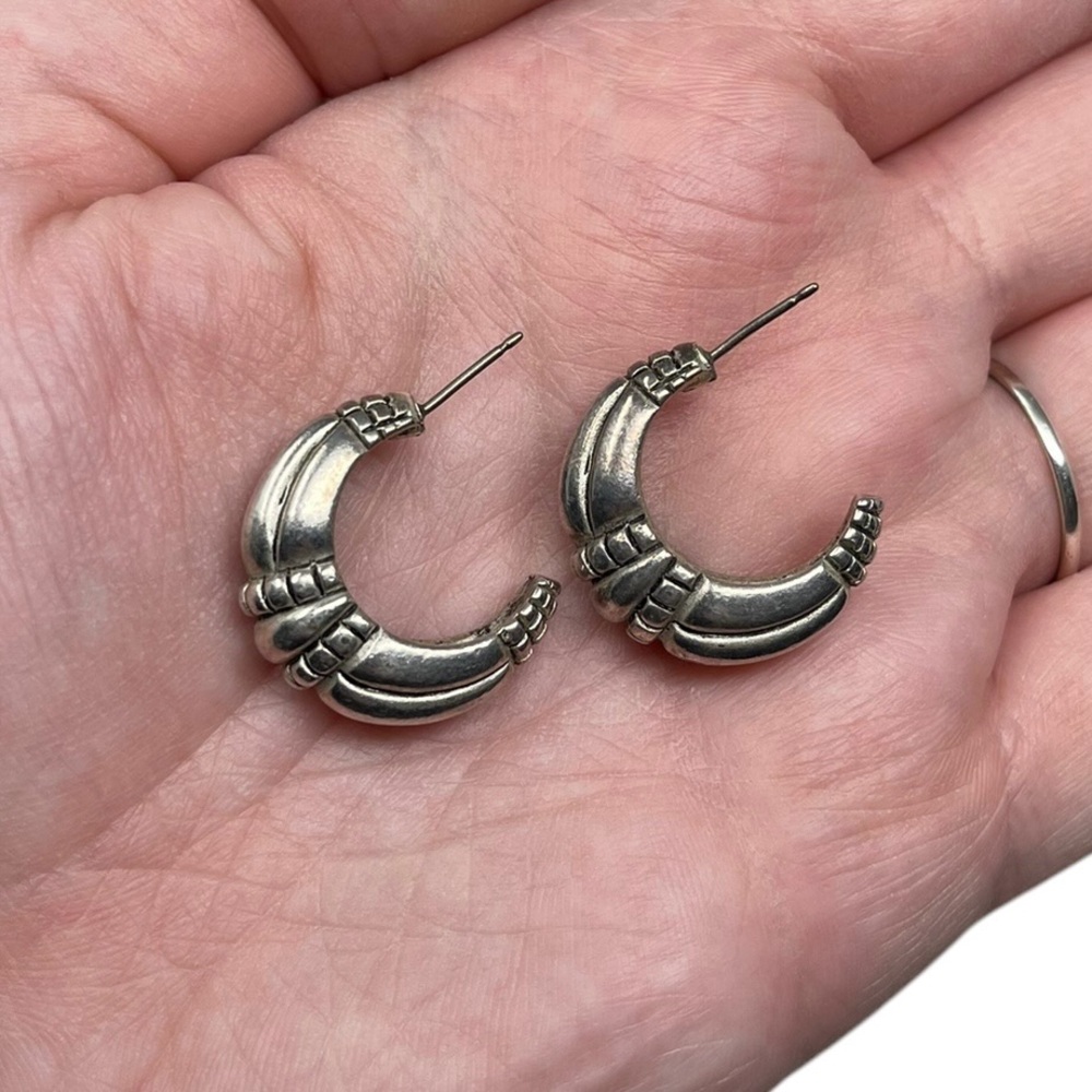 Vintage Signed Premier Designs Ornate Antiqued Hoop Post Earrings Silver Tone